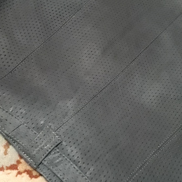 Leather Skirt - Picture 6 of 8